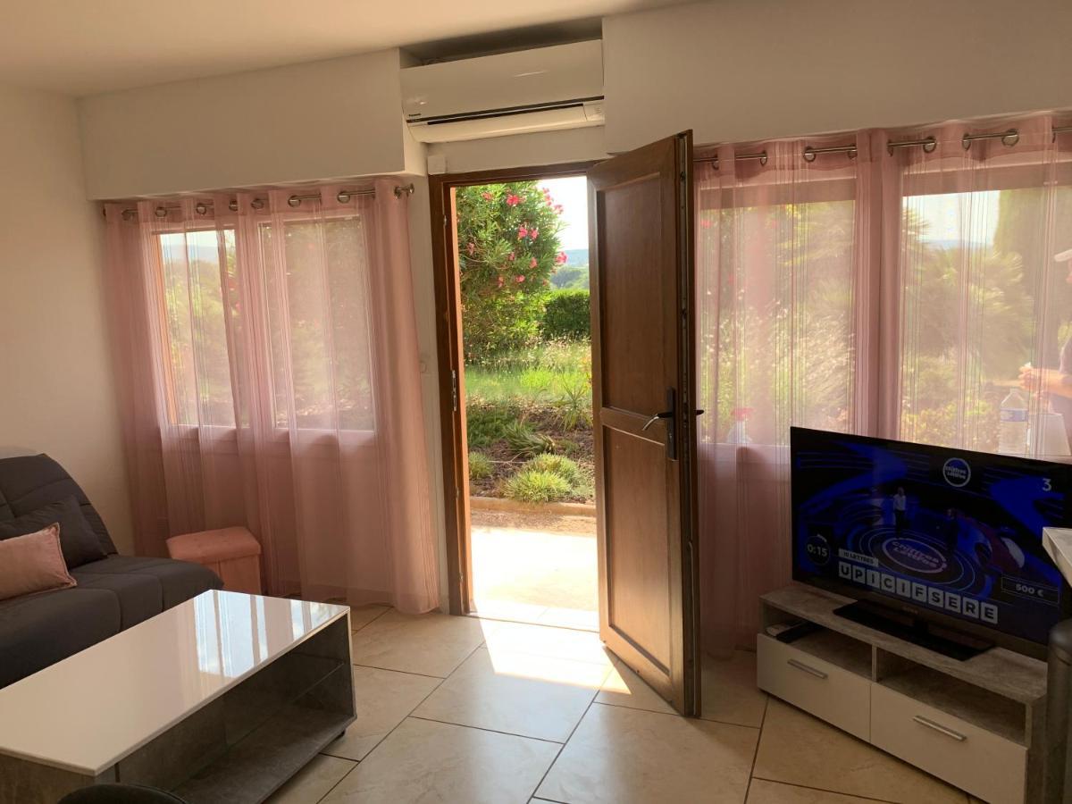 Le Venise 3 Etoiles Frejus Apartment Saint Aygulf Exterior photo